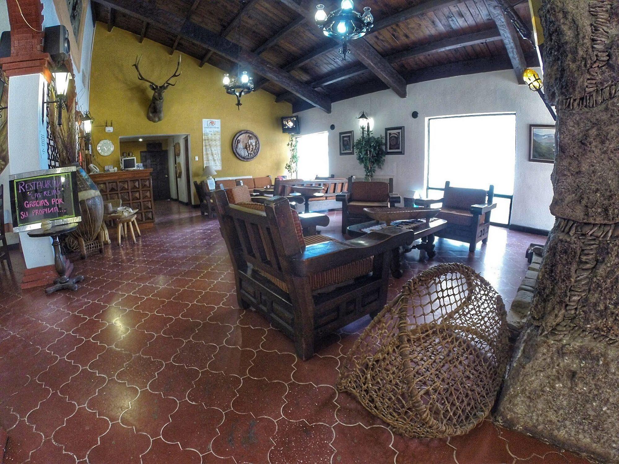 Hotel Parador Santa Cruz Creel Ngoại thất bức ảnh